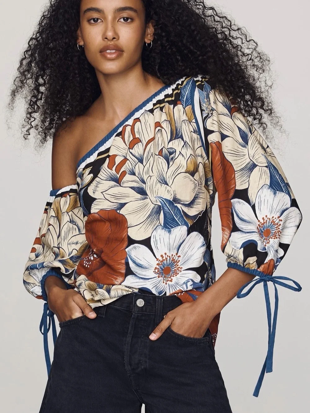 One-Shoulder Floral Tie-Sleeve Top in Multi Floral